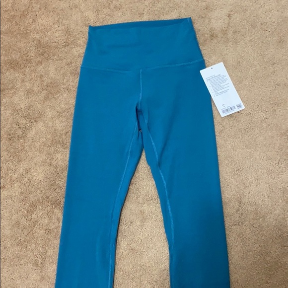 ❌ Sold ❌ Lululemon Desert Teal Align Leggings 25” - Picture 3 of 8